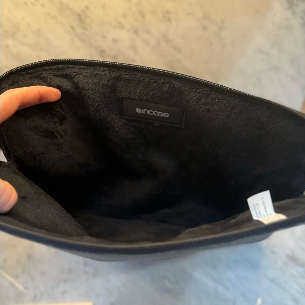 Incase MacBook Charcoal Laptop Sleeve